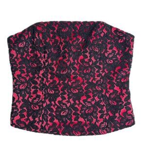 Pinky and me corset zipper red and black lace
